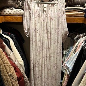 Floral V-Neck Maxi Dress